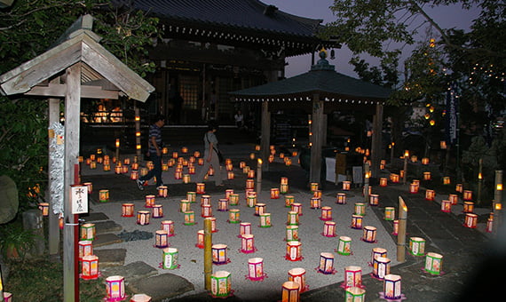 万灯籠供養祭